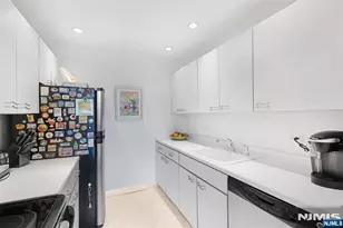 220 Main Street 203, Little Falls Township, NJ 07424 - Photo 10