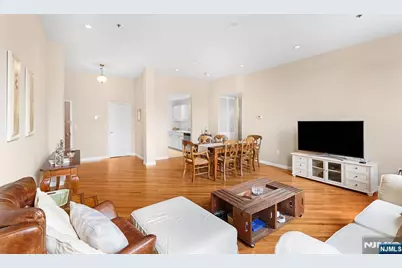 220 Main Street 203 #203, Little Falls Township, NJ 07424 - Photo 4