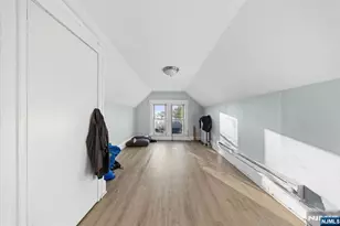 166 Bergen Ave, Jersey City, NJ 07305 - Photo 8