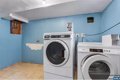 264 Harrison Street, Passaic, NJ 07055 - Photo 22