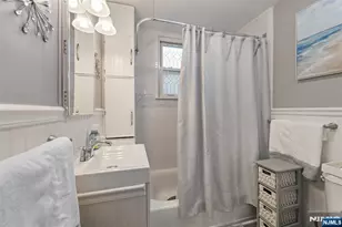 142 Knapp Ave, Clifton, NJ 07011 - Photo 20