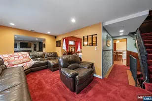 142 Knapp Ave, Clifton, NJ 07011 - Photo 14