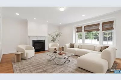 84 Woodmere Lane, Tenafly, NJ 07670 - Photo 8
