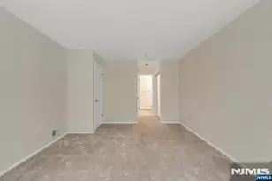 1121 Hyde Park Ct, Mahwah, NJ 07430 - Photo 14