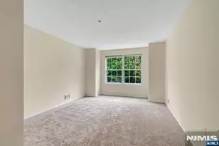 1121 Hyde Park Ct, Mahwah, NJ 07430 - Photo 18