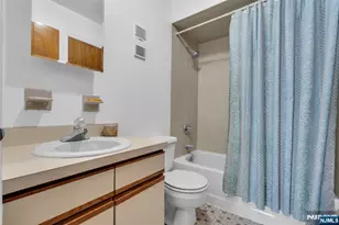 472 Forest Street 204, Kearny, NJ 07032 - Photo 20