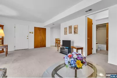 472 Forest Street 204 #204, Kearny, NJ 07032 - Photo 12