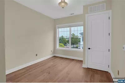 3307 The Plaza 3307 #3307, Tenafly, NJ 07670 - Photo 6