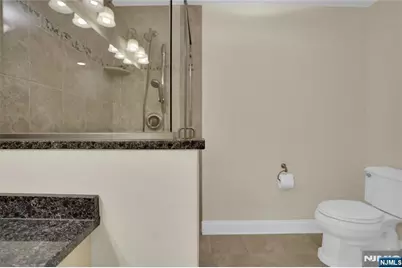 3307 The Plaza 3307 #3307, Tenafly, NJ 07670 - Photo 14