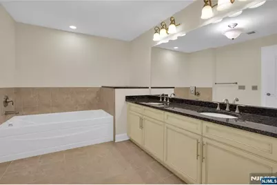 3307 The Plaza 3307 #3307, Tenafly, NJ 07670 - Photo 12