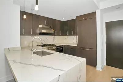 1400 Hudson Street 1005 #1005, Hoboken, NJ 07030 - Photo 4