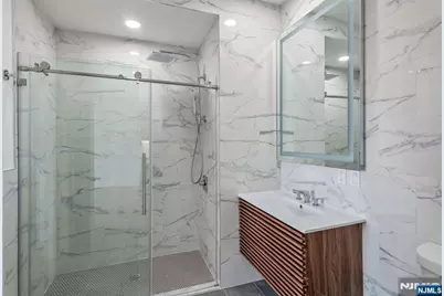 35 Jefferson Avenue 407 #407, Westwood, NJ 07675 - Photo 10