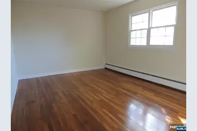 250 Rochelle Avenue B-11 #B-11, Rochelle Park Township, NJ 07662 - Photo 8