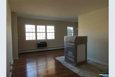 250 Rochelle Avenue B-11 #B-11, Rochelle Park Township, NJ 07662 - Photo 14