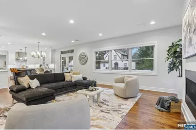 8 Broad Street, Demarest, NJ 07627 - Photo 6