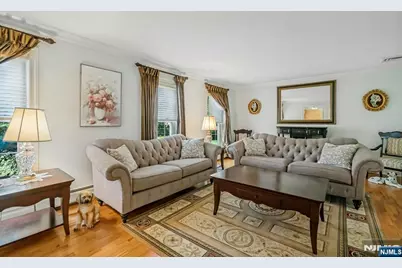 23 Riverview Terrace, Mahwah, NJ 07430 - Photo 8