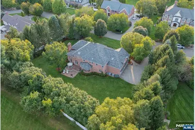 19 Mettowee Farms Court, Upper Saddle River, NJ 07458 - Photo 50