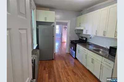 9 17th Street, East Orange, NJ 07018 - Photo 4