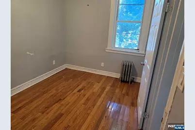 9 17th Street, East Orange, NJ 07018 - Photo 10