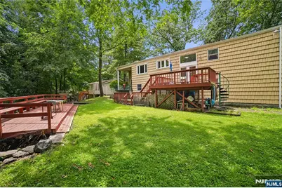 249 Knickerbocker Road, Englewood, NJ 07631 - Photo 32