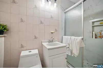 249 Knickerbocker Road, Englewood, NJ 07631 - Photo 24