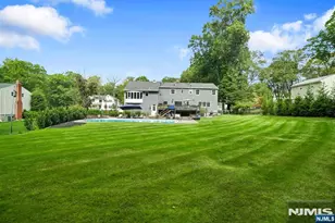 29 Dearborn Dr, Old Tappan, NJ 07675 - Photo 42