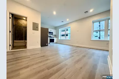 442 58th Street A #A, West New York, NJ 07093 - Photo 4