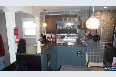 48 Helen Drive, Moonachie, NJ 07074 - Photo 2