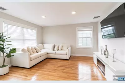 17 Park Street 2 #2, Belleville, NJ 07109 - Photo 4