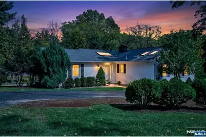 486 W Saddle River Road, Upper Saddle River, NJ 07458 - Photo 2