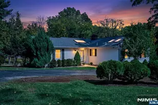 486 W Saddle River Rd, Upper Saddle River, NJ 07458 - Photo 2