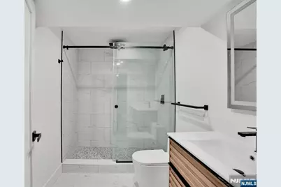24 S Lyle Avenue, Tenafly, NJ 07670 - Photo 20