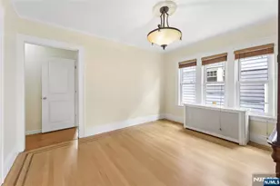 185 Larch Ave, Teaneck Township, NJ 07666 - Photo 6