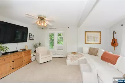 45 Hill Street, Midland Park, NJ 07432 - Photo 20