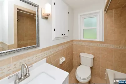 45 Hill Street, Midland Park, NJ 07432 - Photo 14