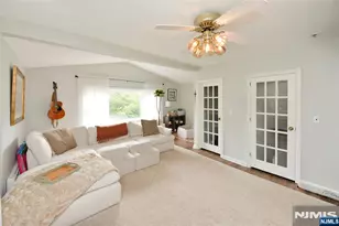 45 Hill St, Midland Park, NJ 07432 - Photo 18