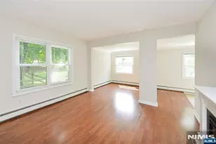 45 Hill St, Midland Park, NJ 07432 - Photo 10