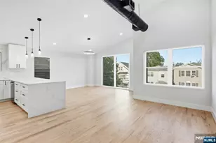 257 7th St, Newark, NJ 07103 - Photo 32