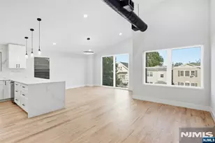 257 7th St, Newark, NJ 07103 - Photo 32