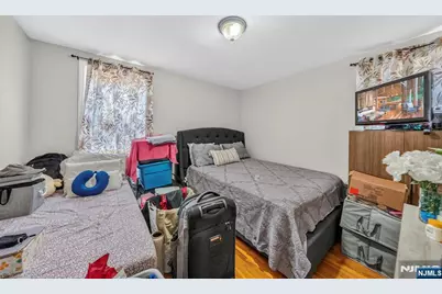 114-116 Peck Avenue, Newark, NJ 07107 - Photo 28