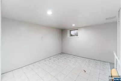 90 Byrne Street, Hackensack, NJ 07601 - Photo 18