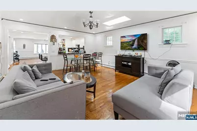 90 Byrne Street, Hackensack, NJ 07601 - Photo 8