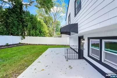 26 Pavonia Avenue, Emerson, NJ 07630 - Photo 8