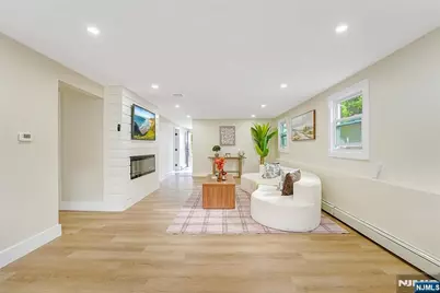26 Pavonia Avenue, Emerson, NJ 07630 - Photo 14