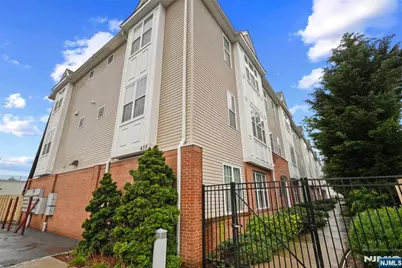 435 Van Houten Avenue 102 #102, Passaic, NJ 07055 - Photo 22