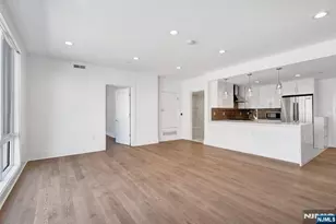 209-211 Hack Plk Road 2A, Weehawken, NJ 07086 - Photo 8