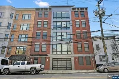 209-211 Hack Plk Road 2A #2A, Weehawken, NJ 07086 - Photo 2