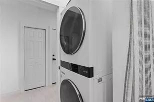 42 New St, Jersey City, NJ 07305 - Photo 12