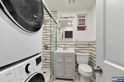 42 New Street, Jersey City, NJ 07305 - Photo 26