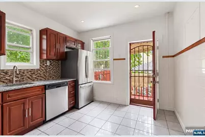 42 New Street, Jersey City, NJ 07305 - Photo 22